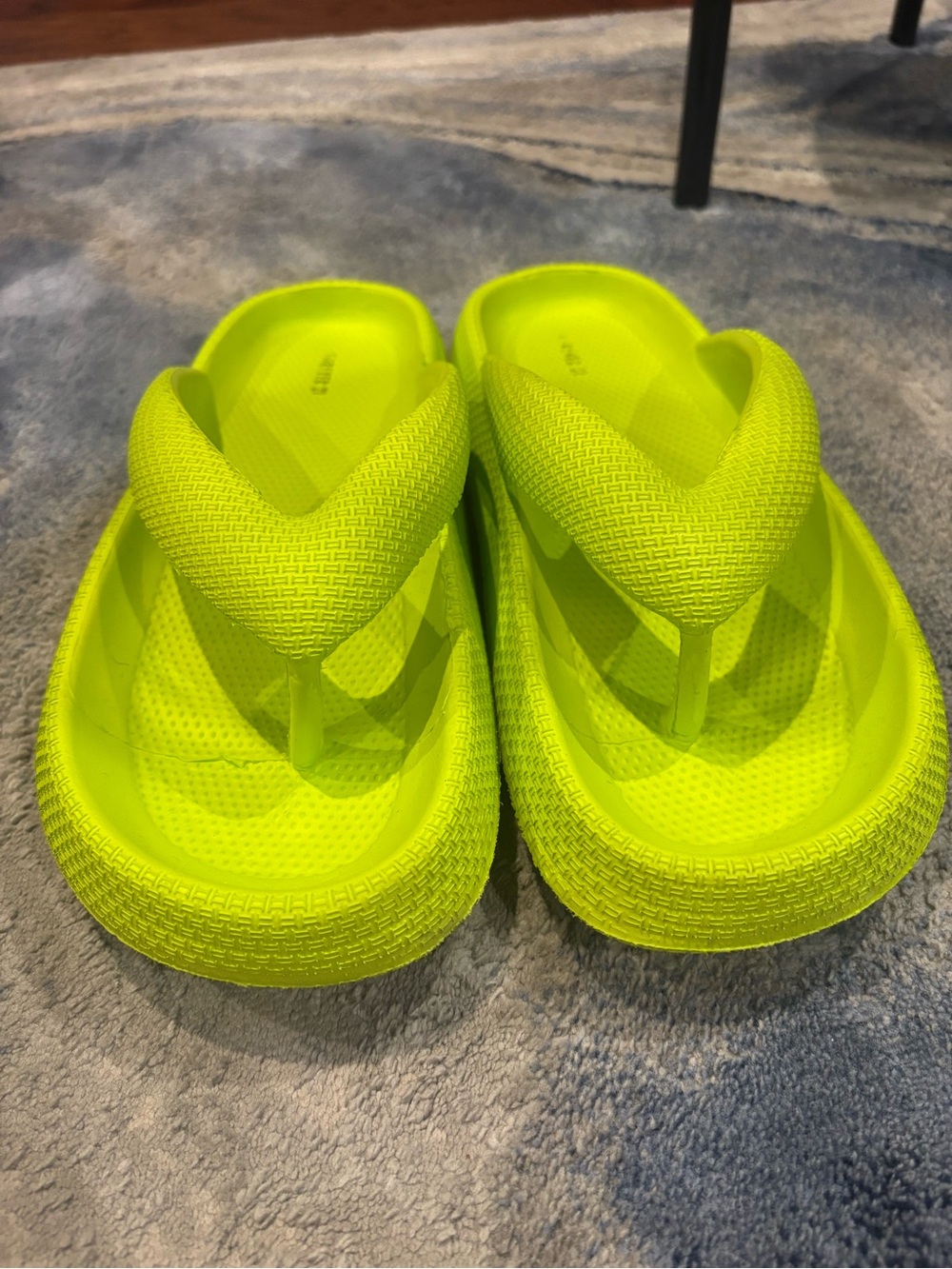 Forever 21 Neon Yellow Platform Flip Flop Sandals